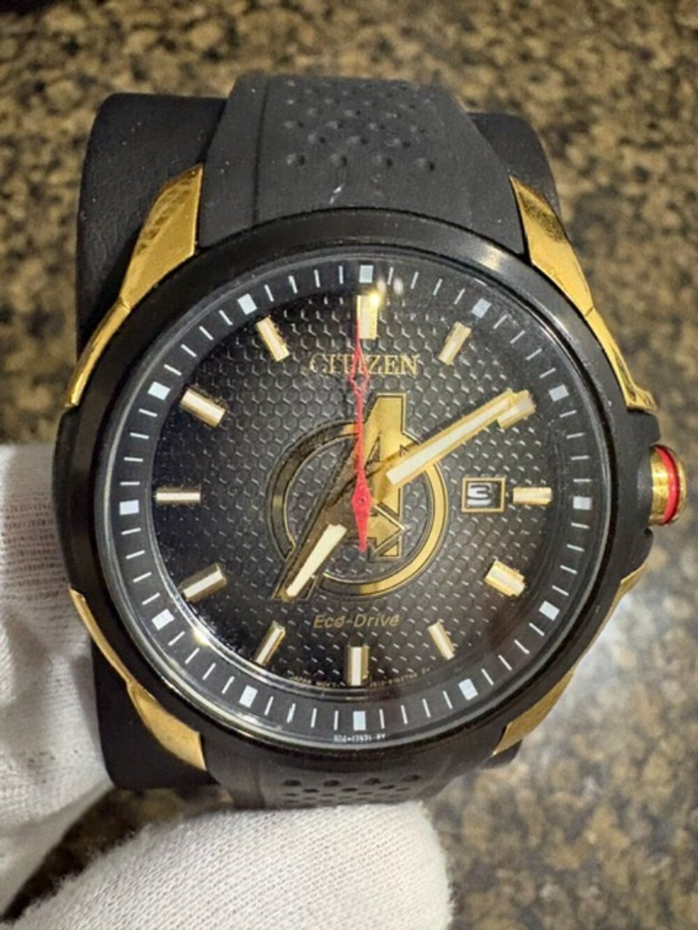 Citizen Avengers Watch - Picture 3 of 7